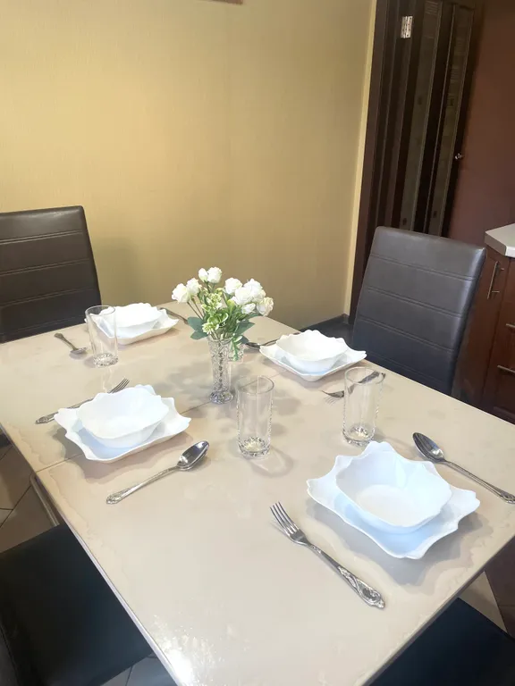 Рядом с бизнес отелем Азия в центре города