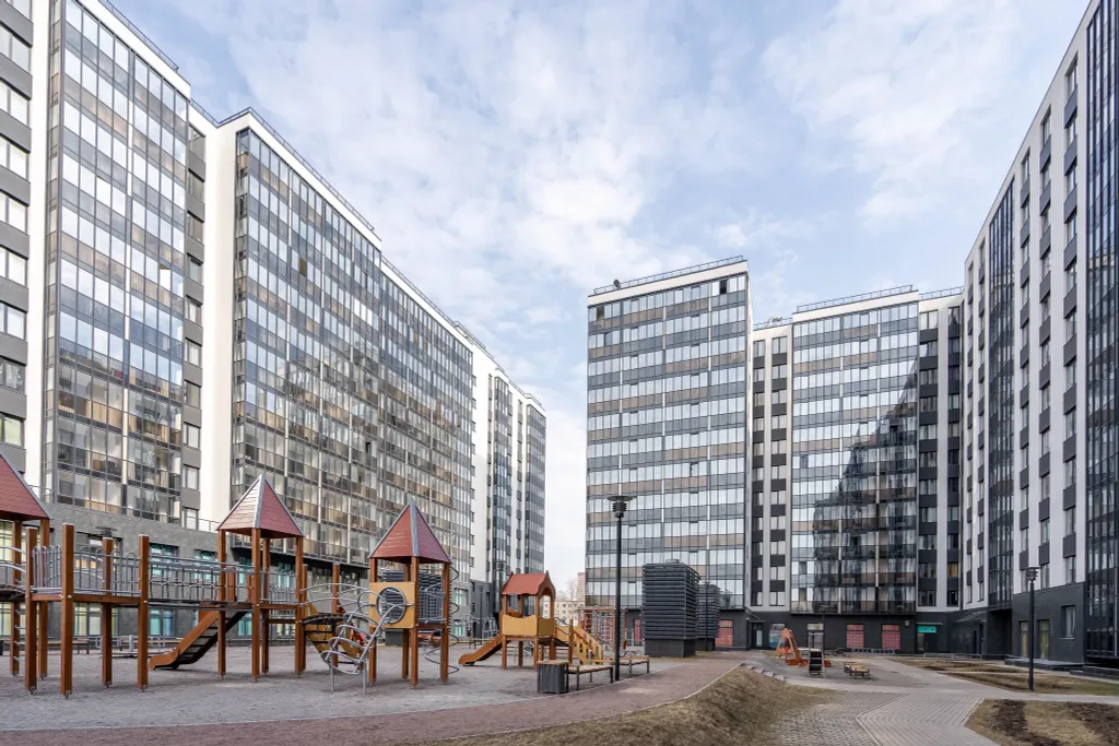 Талисман удачи у метро Московская и аэропорта