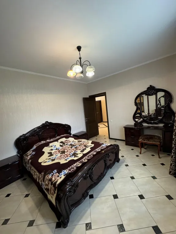 5-комнатный Дом