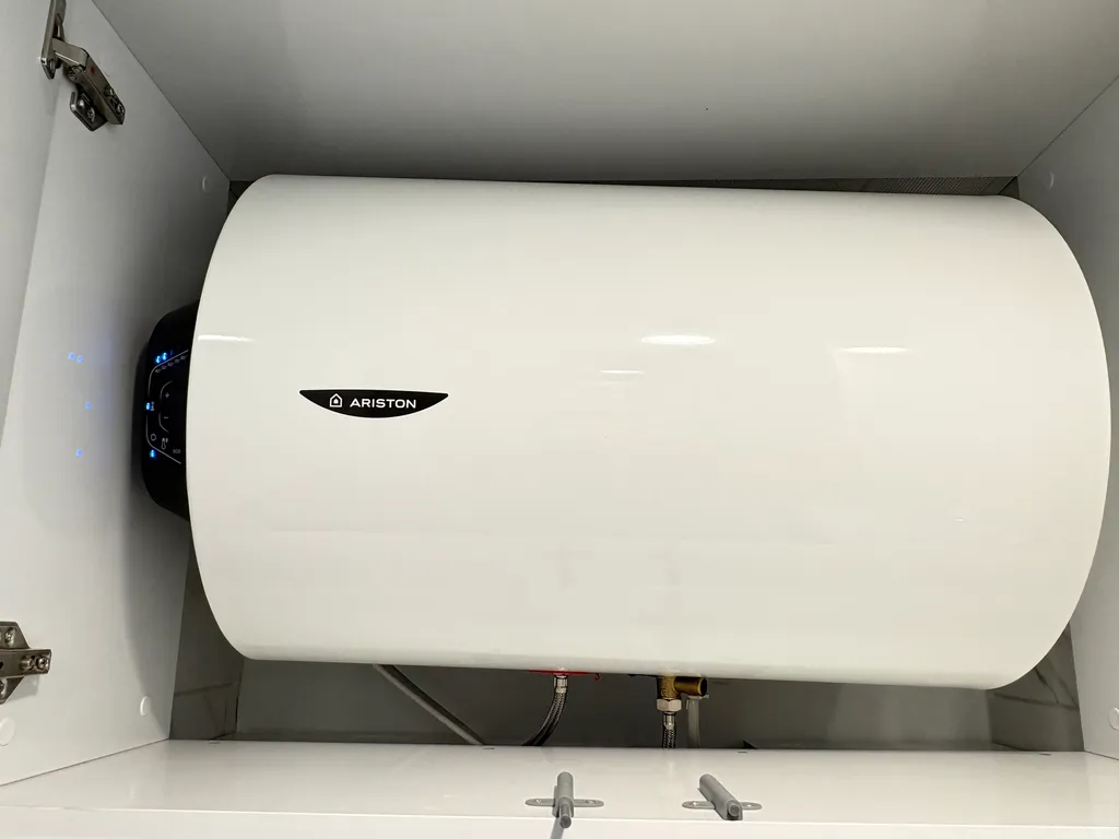 Квартира Квартира 2-комнатный апартамент с видом на Аллею Героев — Батуми