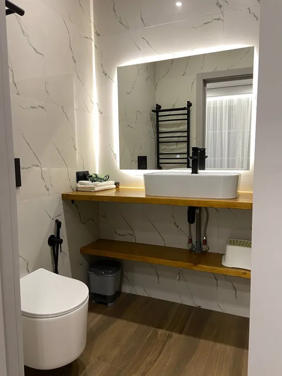 Коттедж Большой праздничный дом дуплекс для большой семьи или компании друзей — Новоселье