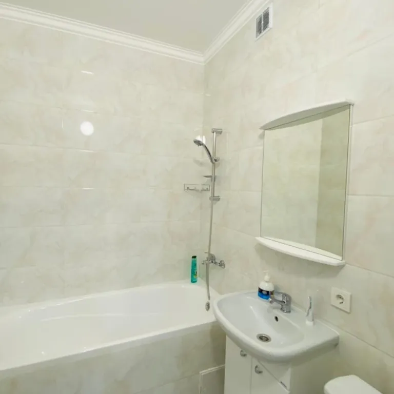 Чистая, уютная квартира с видом на ботанический сад, СК Астана арена