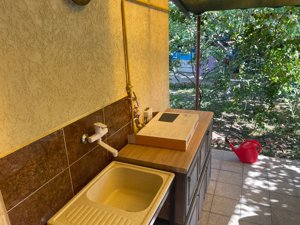 Частный дом.Участок 5 соток.Без соседей.В пешей доступности от моря