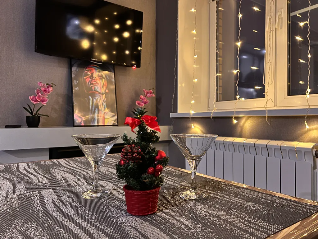 Квартира с необычной планировкой, камином и кондиционером