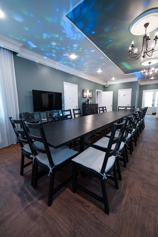 Коттедж 8-комнатный Дом — Голиково