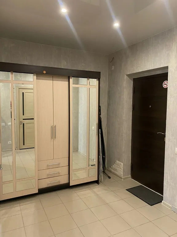 Квартира Квартира Просторная евро 2-комнатная в центре в новом доме — Новосибирск