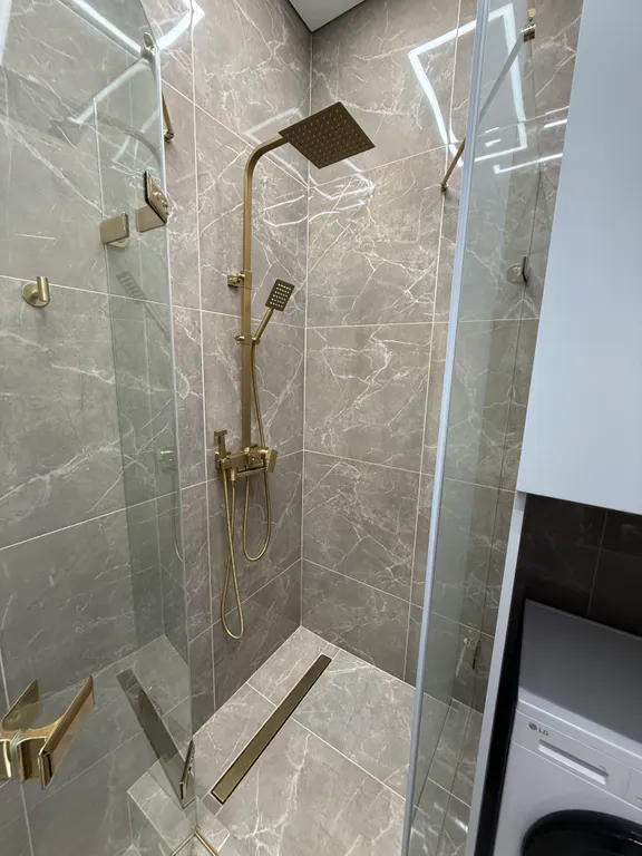 Эксклюзивная квартира возле моста Влюбленных