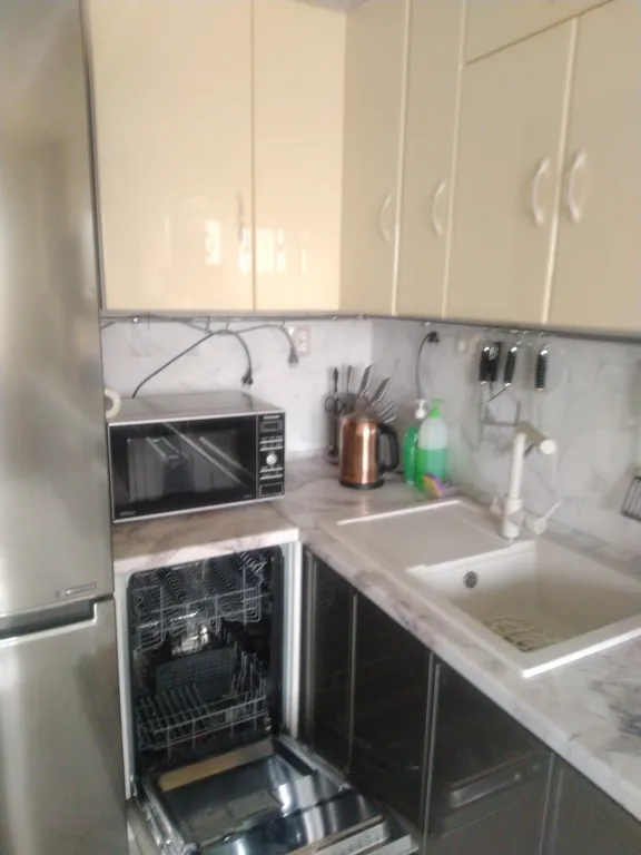 Квартира 2-комнатная Квартира — Калининград