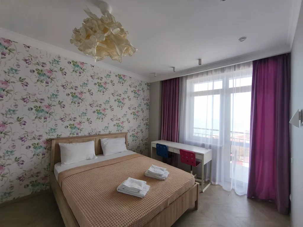 Просторная квартира с шикарным видом на море