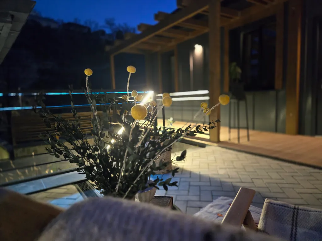 Дом в Кисловодске с авторскими интерьерами на стыке курорта и природы