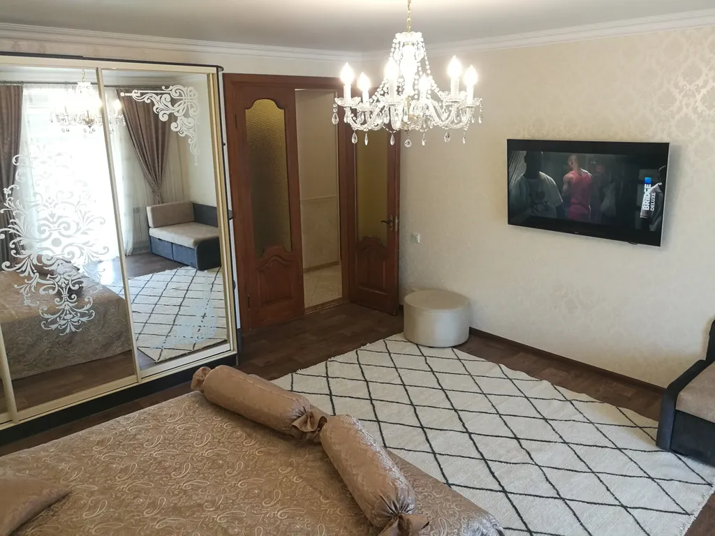 2-к сталинка в центре у набережной