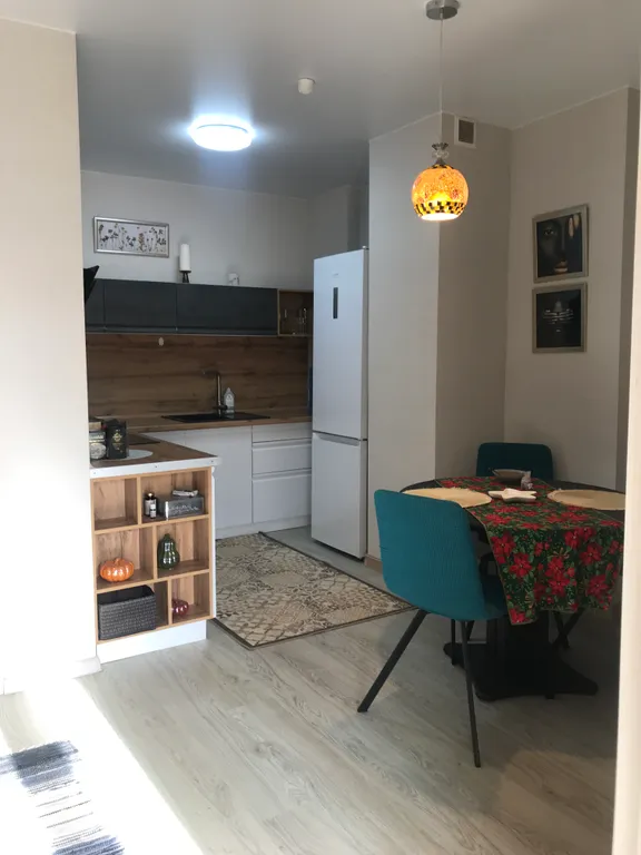 Квартира у озера и моря