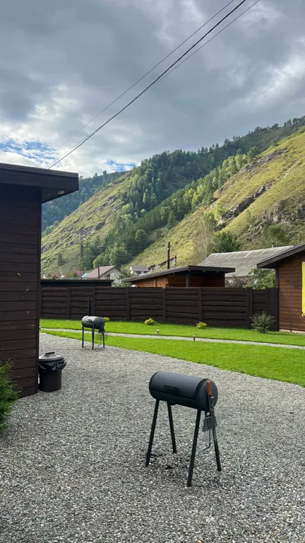 Двухкомнатный дом с видом на гору