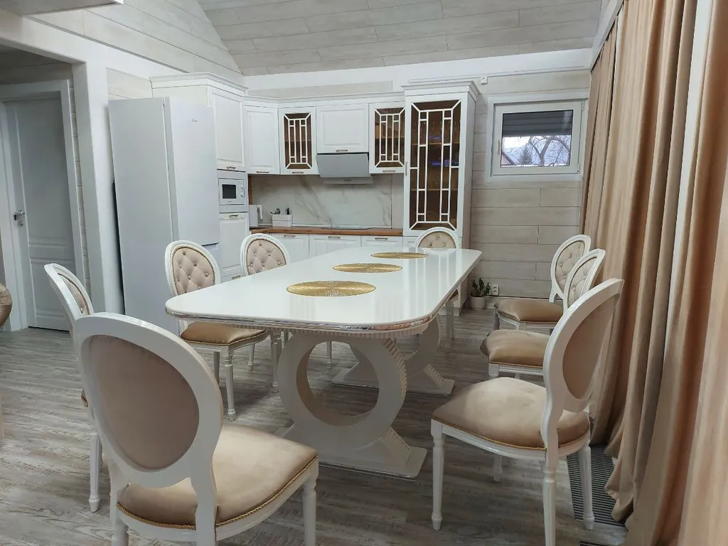 Дом в горах у реки Катунь