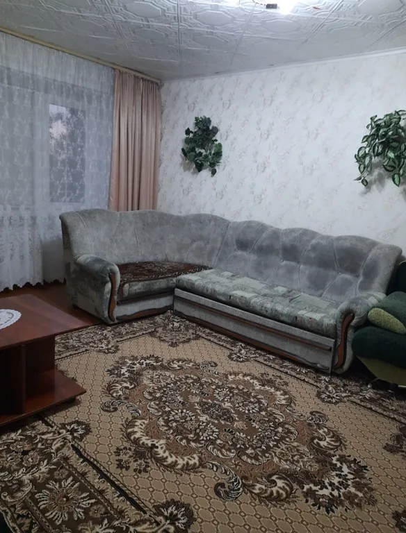 Уютная квартира в центре города — аренда посуточно в Яровое