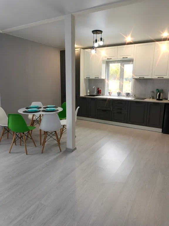 Коттедж на берегу