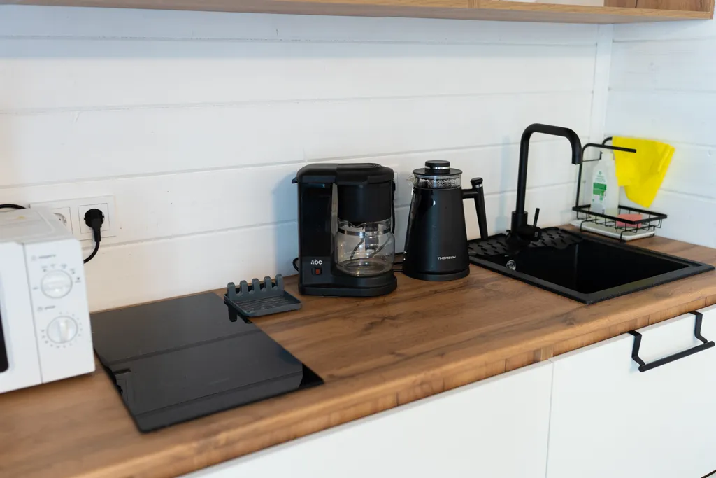 Уютный домик на берегу Ладожского озера с сауной и баней