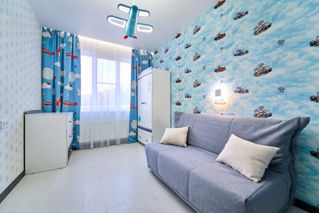 Современный, новый дом