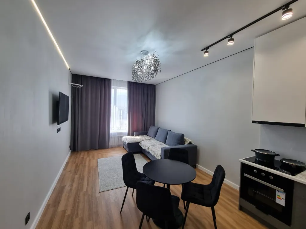 уютная двухкомнатная квартира рядом с Grand park