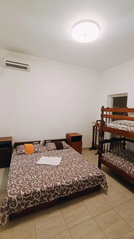 Просторная квартира с бесплатной стоянкой