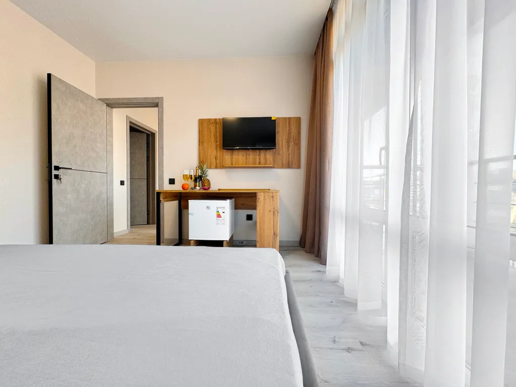 4-комнатная Квартира