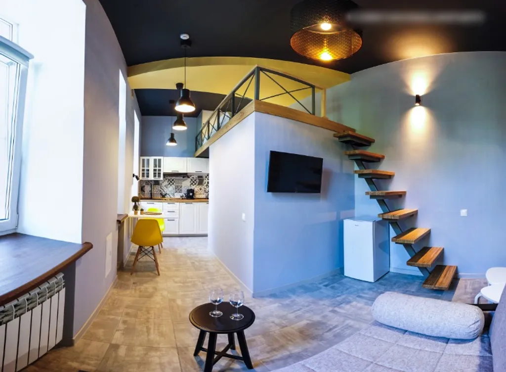 Квартира Двухуровневый апартамент с видом на сад — аренда посуточно в Воронеж