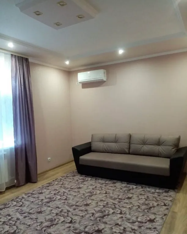 Квартира 2-комнатная Квартира — Кущёвская