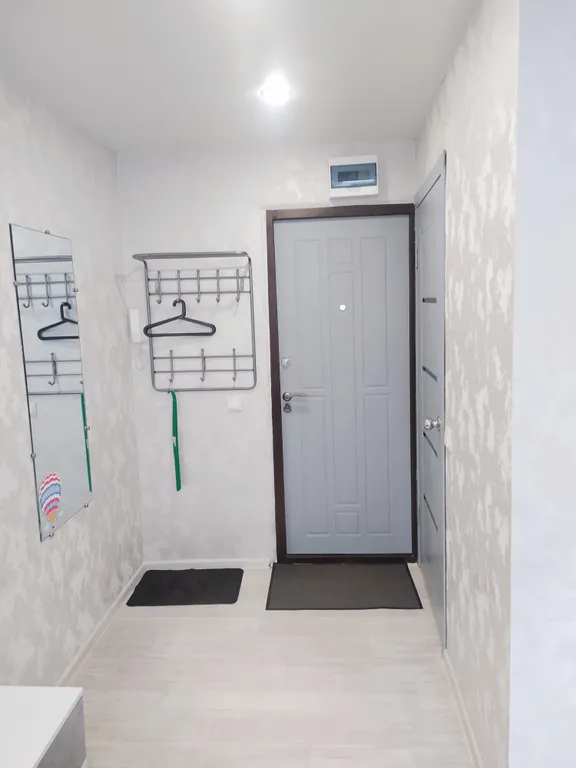 Уютная небольшая студия, 5 минут на метро до центра города