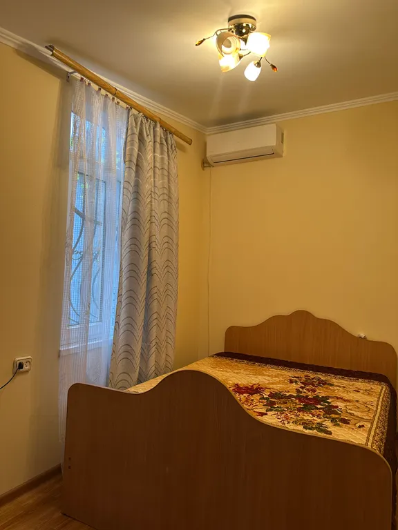 Коттедж Уютный дом в центре города — Сухум