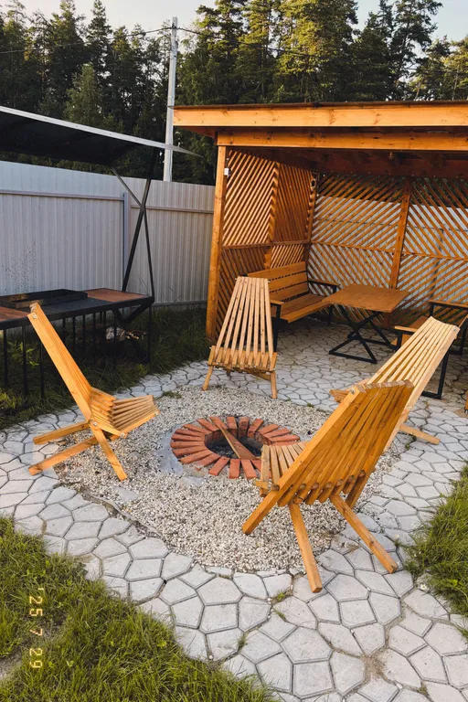 Коттедж Уютный барнхаус с видом на лес и сауной внутри — Черноголовка