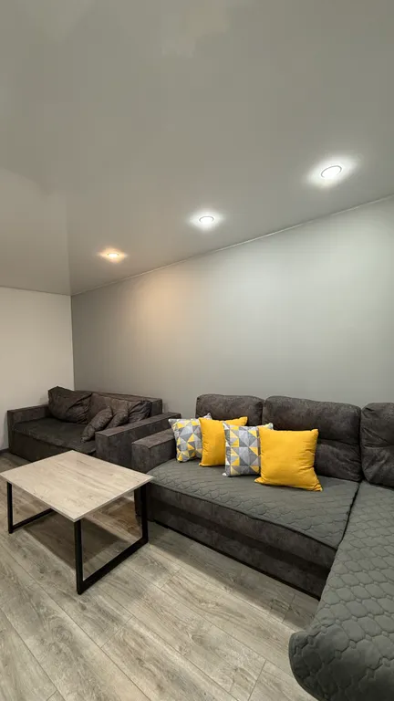 Уютная двухкомнатная квартира на 2 этаже недалеко от склона