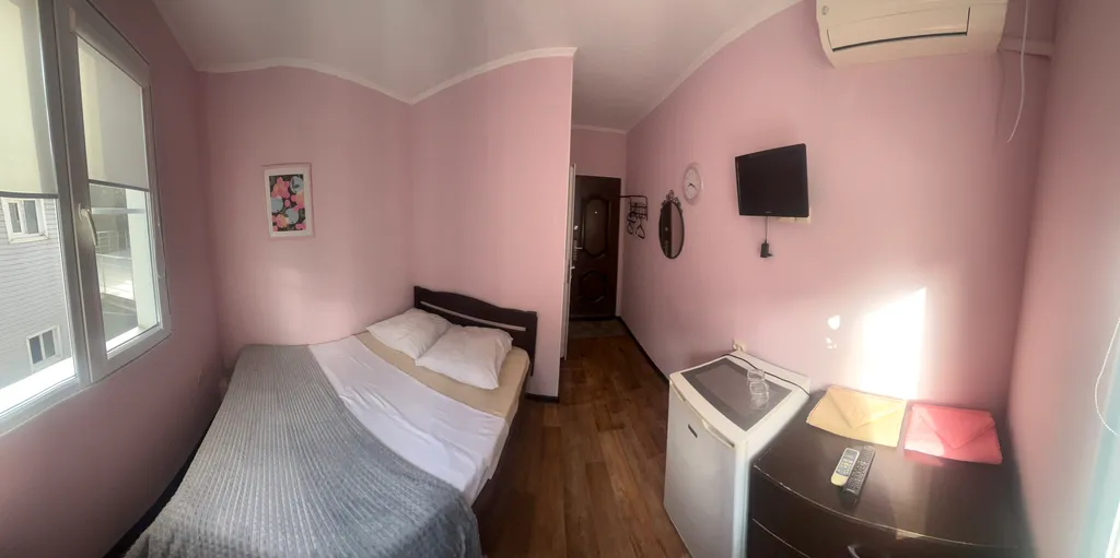 Уютный номер у моря в 2 минутах