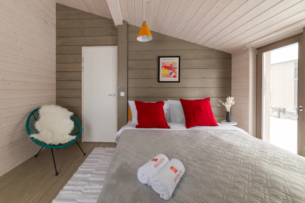 Новый дом с умной баней и персональным видом на лес и реку