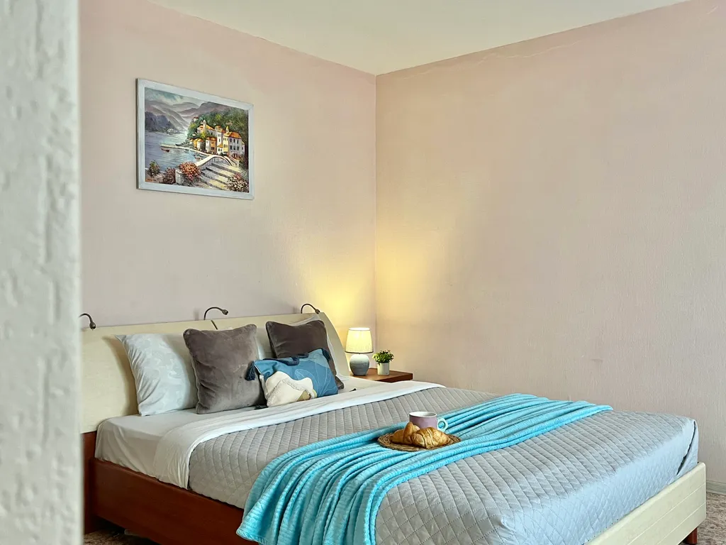 Квартира Уютная, просторная, светлая однокомнатная квартира — Красноярск