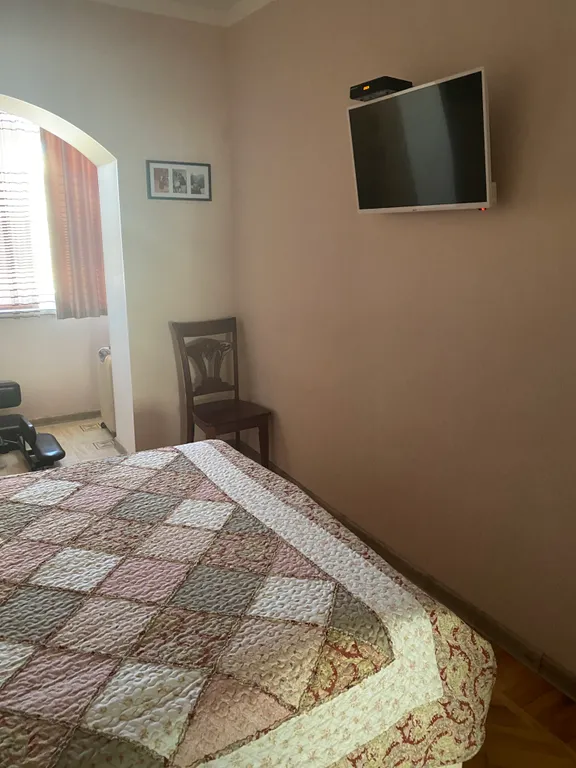 Трехкомнатные апартаменты рядом с пляжем, в центре города