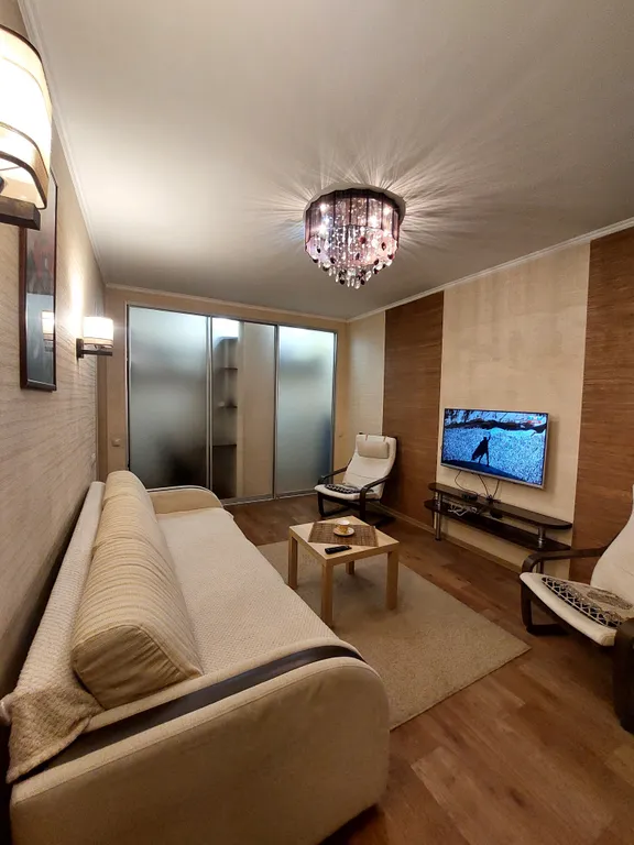 Уютная квартира в спальном районе — аренда посуточно в Барнаул