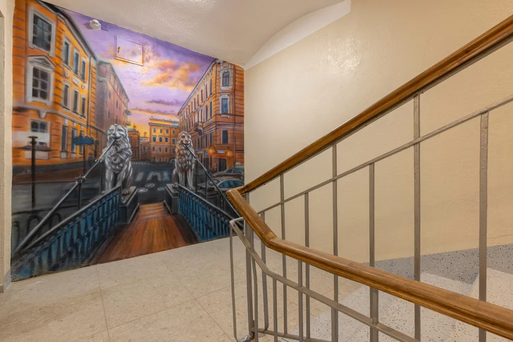 LeoHotels на Кирилловской