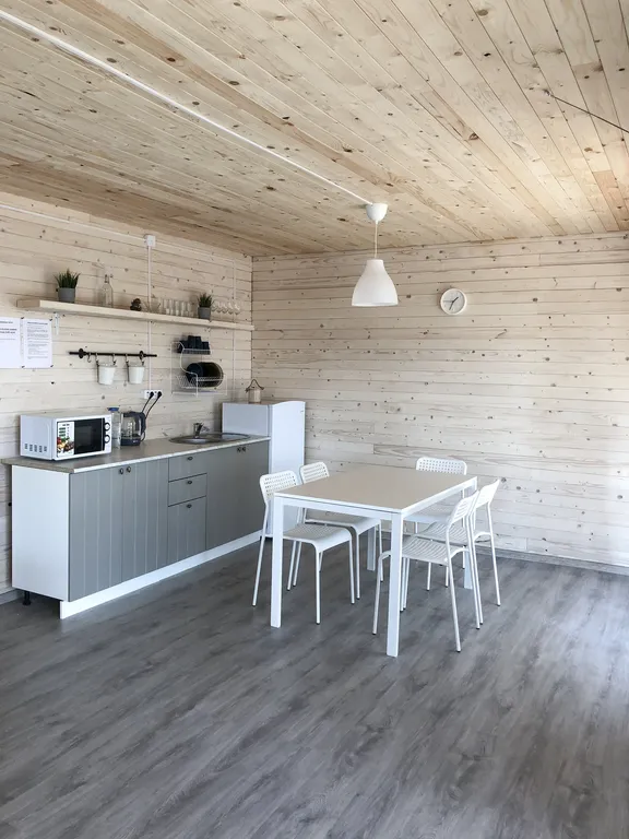 Коттедж на берегу озера