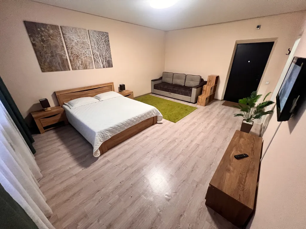 Рядом с Центральной Районной Больницей