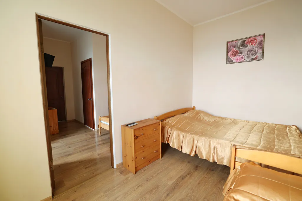 Квартира Квартира Четырехместный номер люкс с доп. местом и балконом с видом на море — Лазаревское