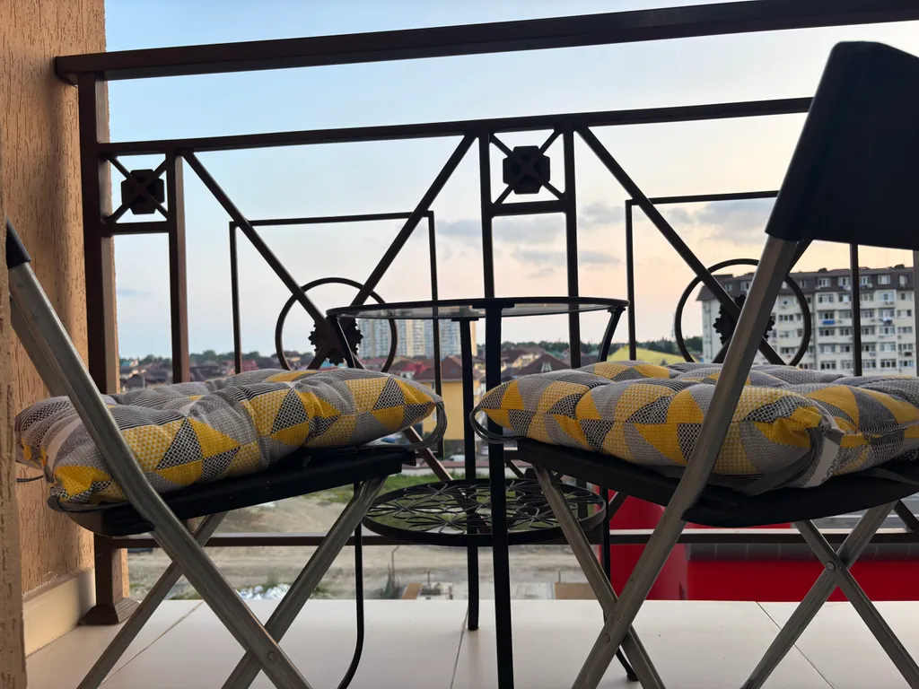 Новая студия с видом на море