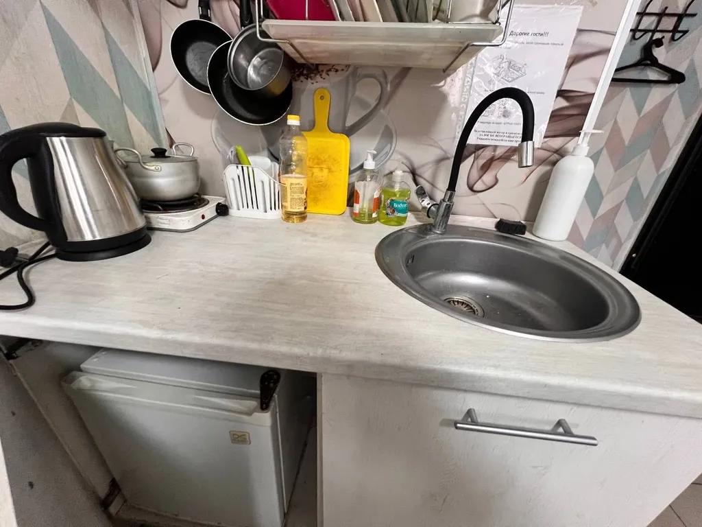 Мини - студия  эконом в центре  города