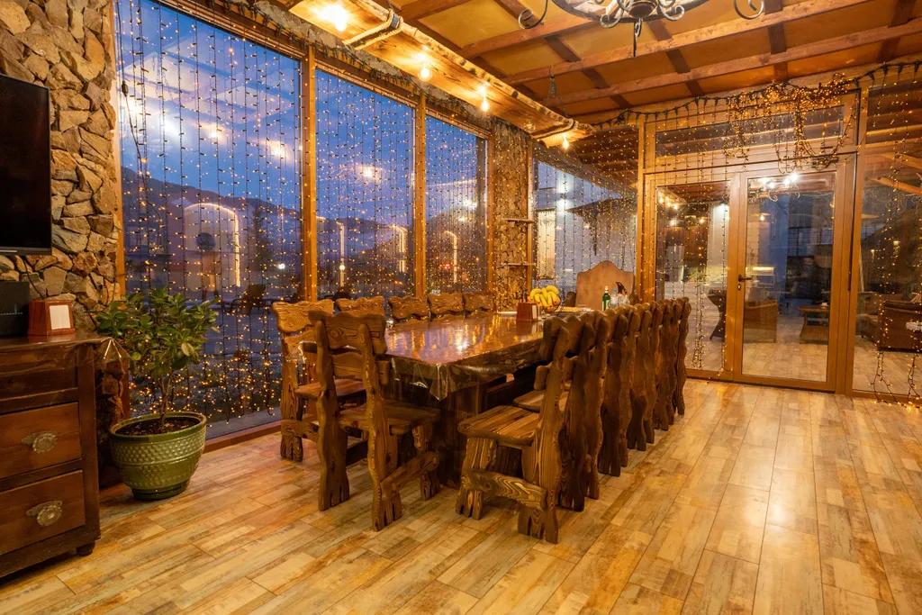 Дом в горах с бассейном