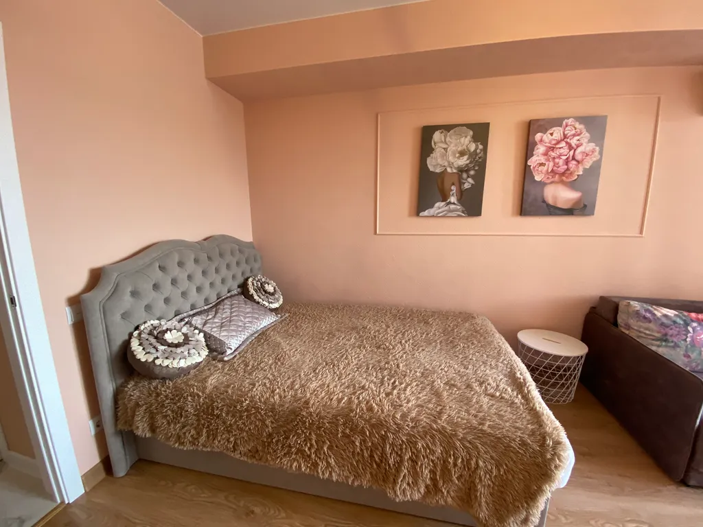 Элитная, новая однушка с авторским дизайном у песочного пляжа