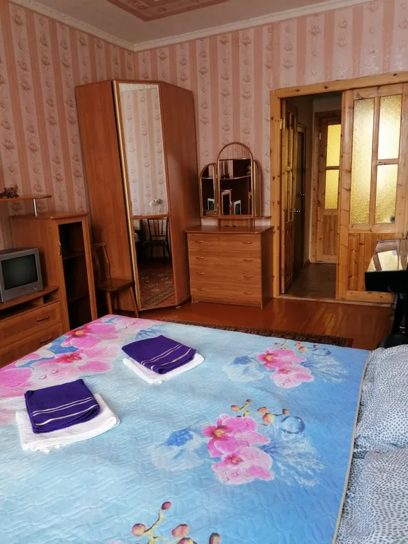 Квартира Просторная квартира с сауной — Кировск