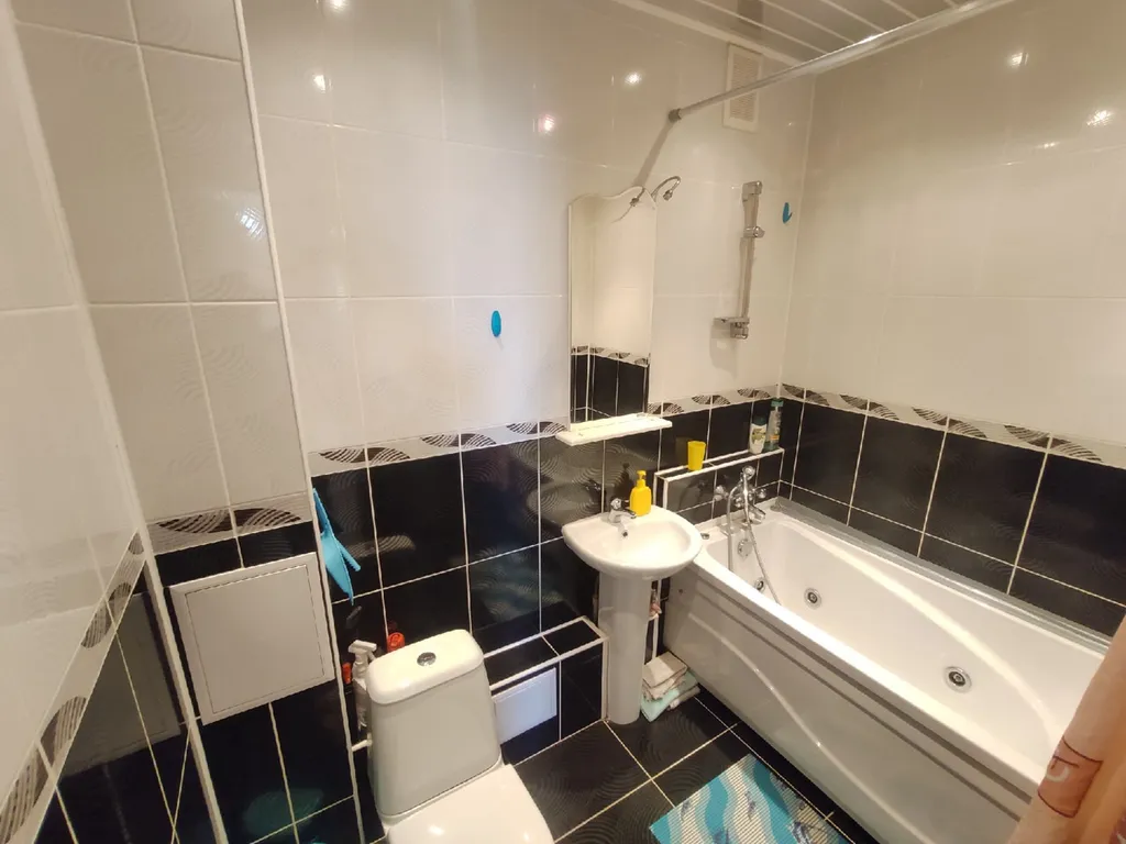 Уютная квартира-студия с видом на озеро