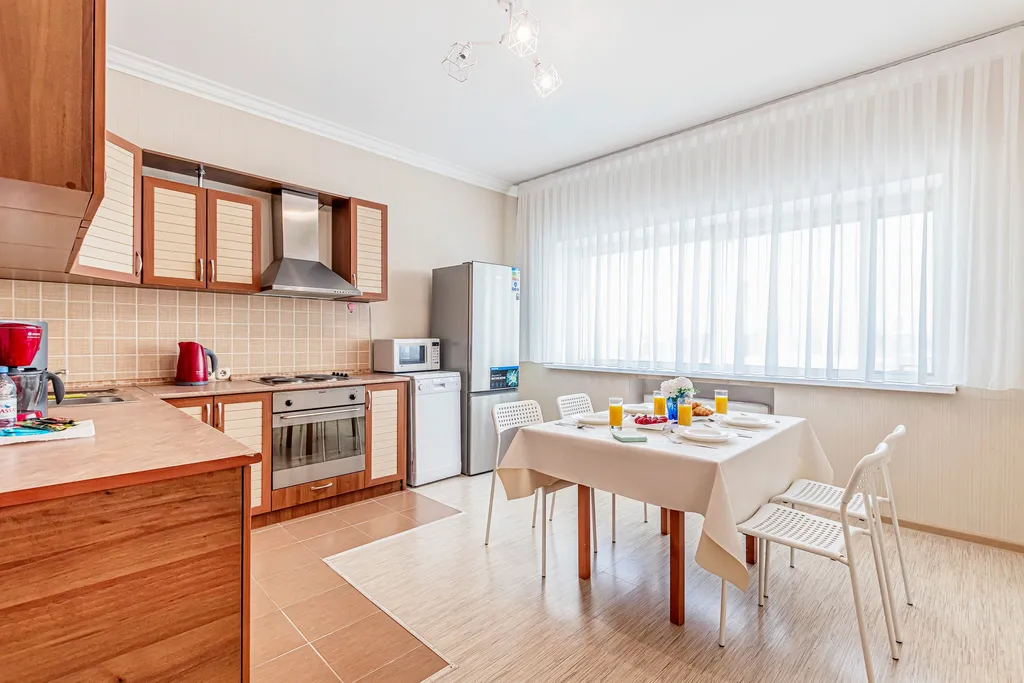 Уютная квартира для гостей столицы в самом центре левобережья