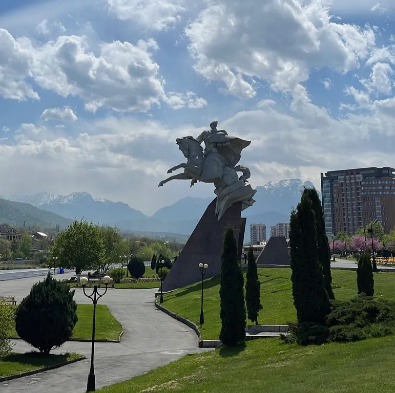 Квартира Уютная квартира с видом на горы в центре — Владикавказ