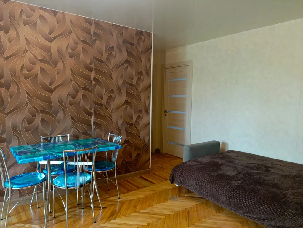 Квартира Квартира Уютная трёшка в центре рядом с вокзалом — Волгоград