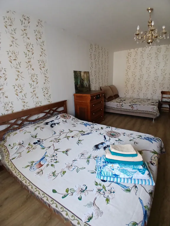 Евродвушка в новом доме рядом с монастырем